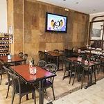La Ermita Πανσιόν