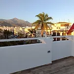 La Ermita Πανσιόν Nerja